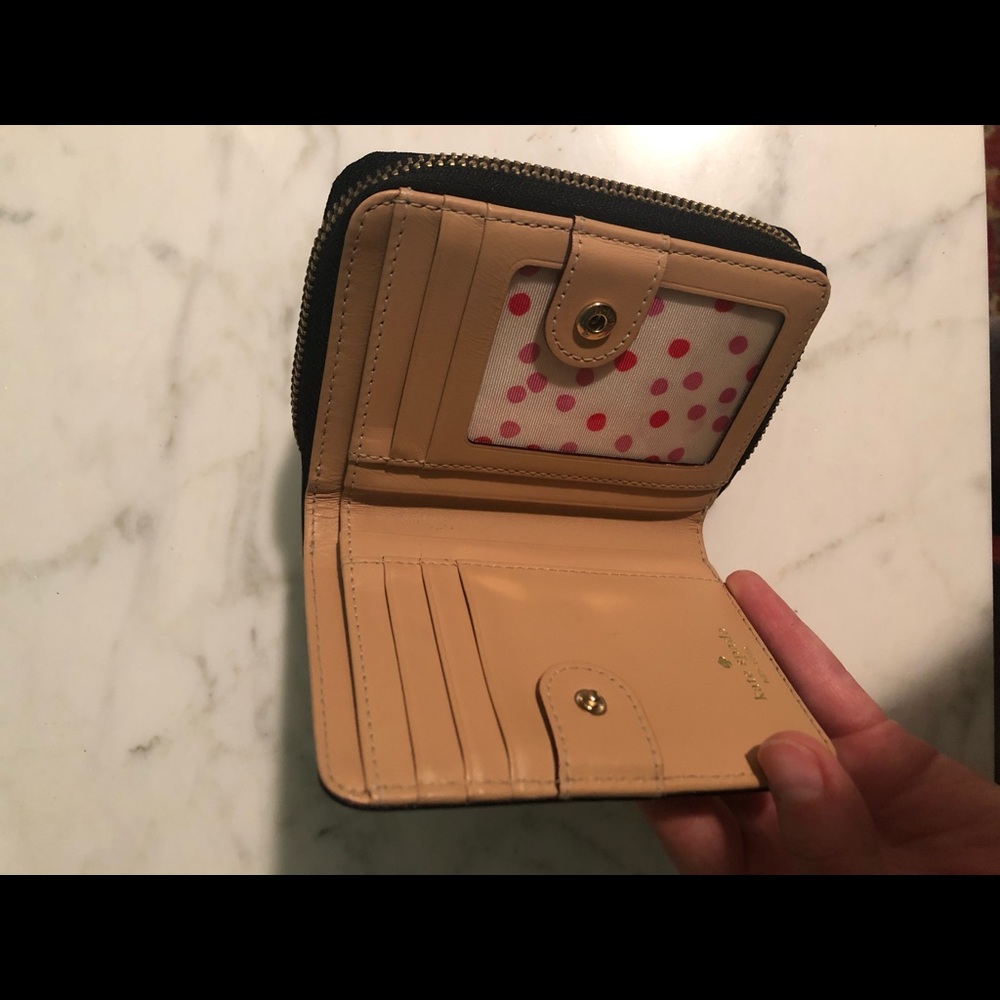 Kate Spade Wallet - Picture 3 of 4